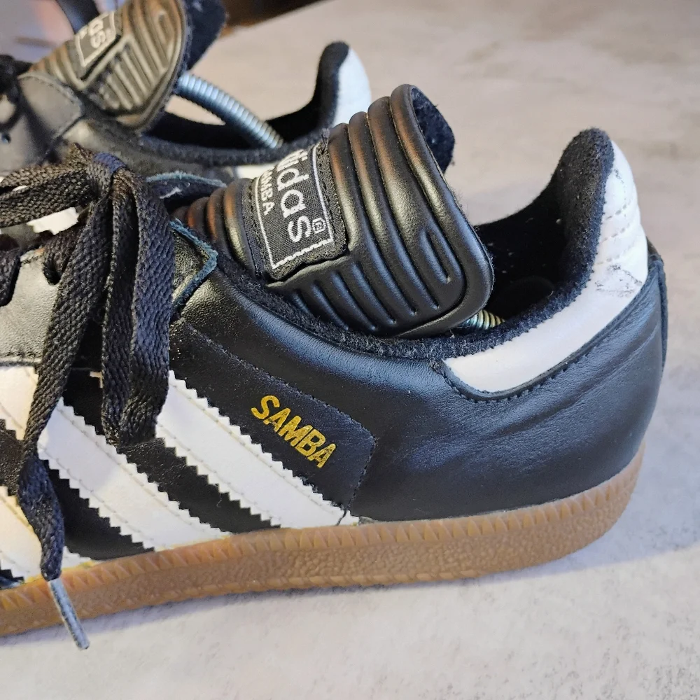 Adidas Samba OG Sneaker Black White Gum Bottom Mens 8.5 Suede Leather Classic‎